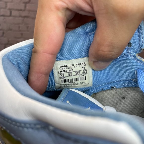 Size 10.5 - Jordan 1 Retro Alpha White University Blue (2007) - Picture 7 of 7